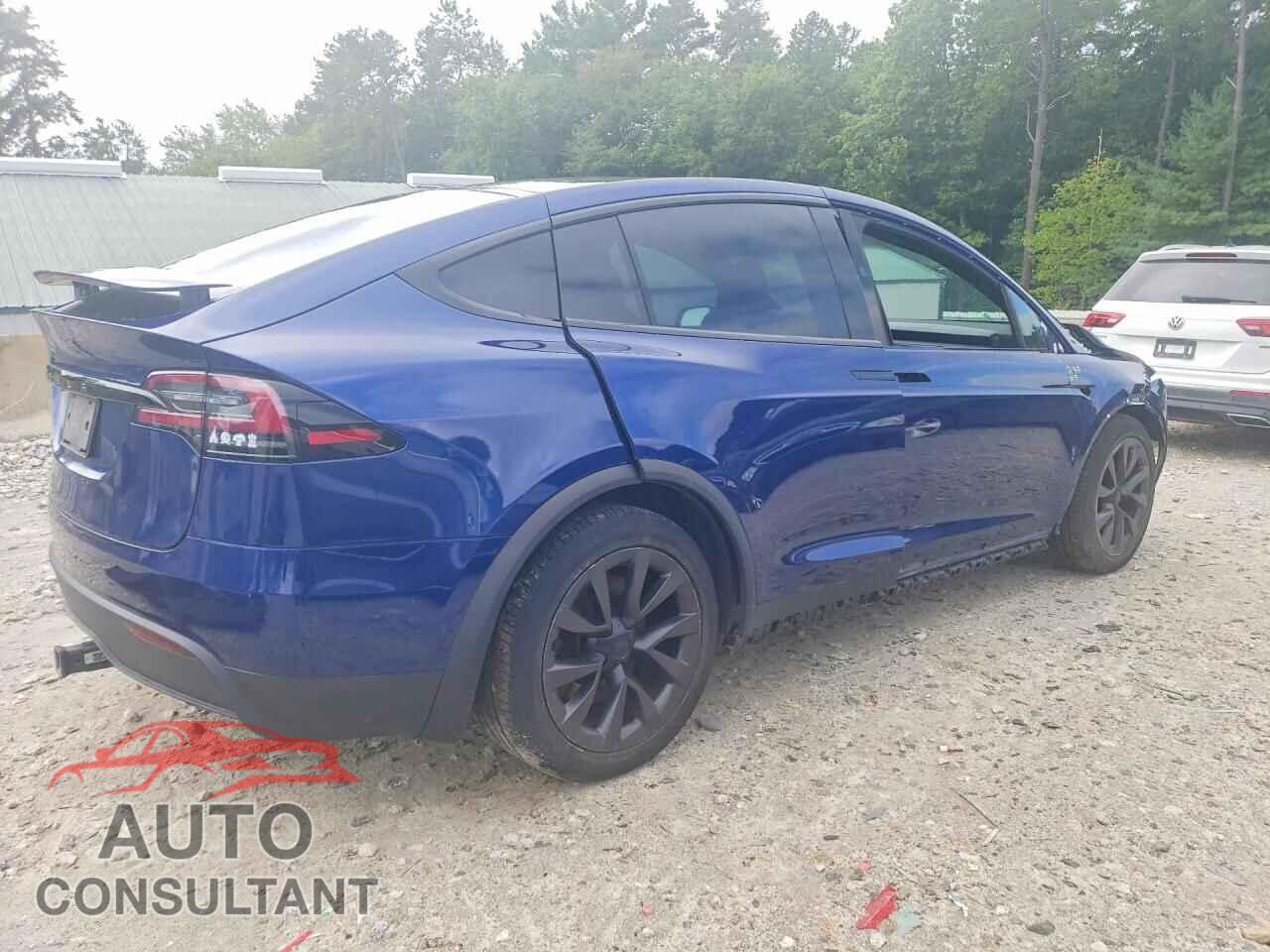 TESLA MODEL X 2023 - 7SAXCBE5XPF402354