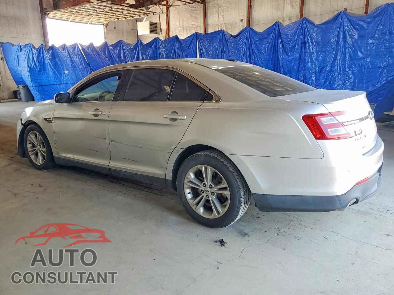 FORD TAURUS 2013 - 1FAHP2E89DG208003