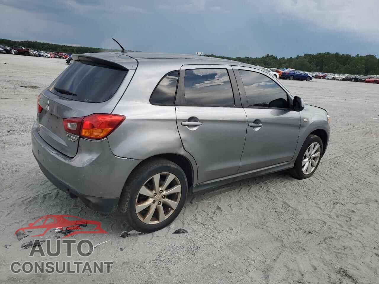 MITSUBISHI OUTLANDER 2015 - 4A4AR3AU9FE005876