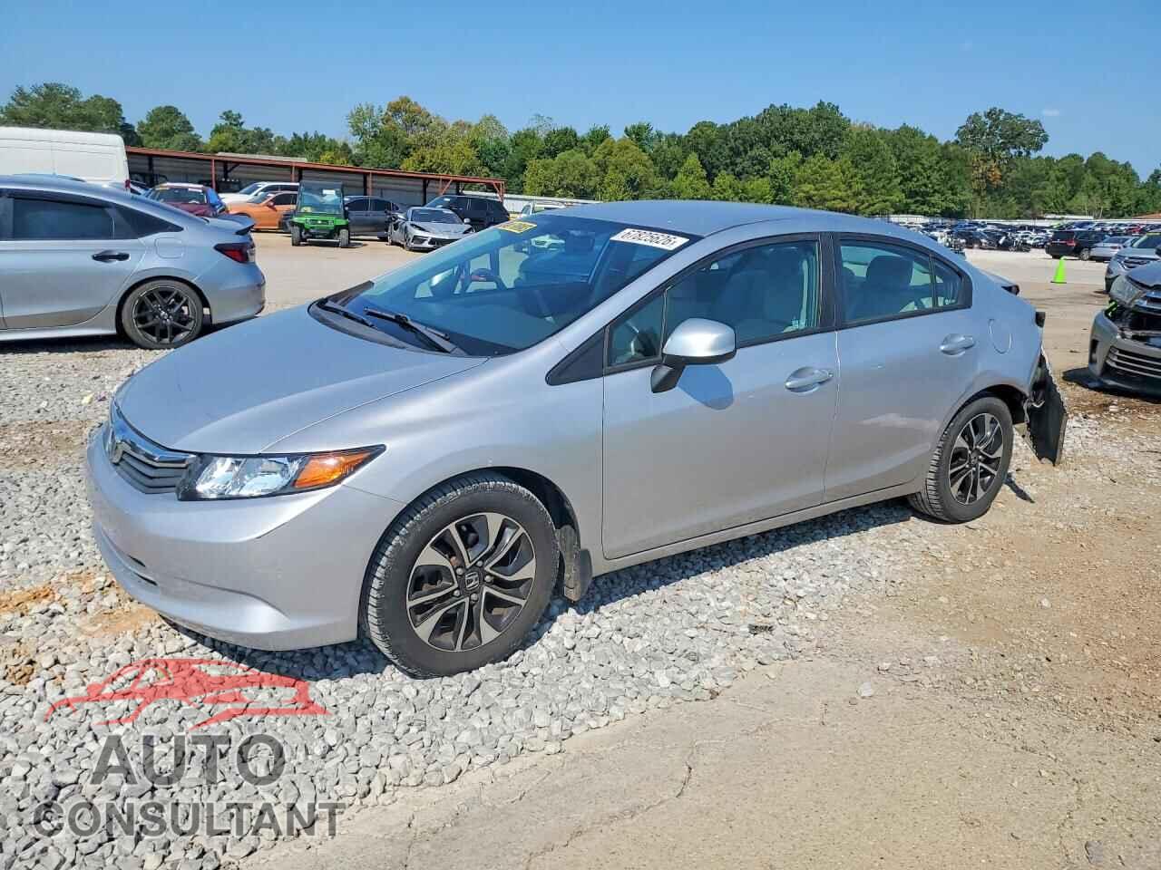 HONDA CIVIC SEDA 2012 - 19XFB2F5XCE100850