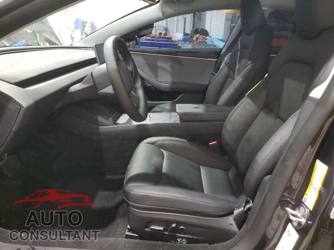 TESLA MODEL 3 2025 - 5YJ3E1EA9SF005238