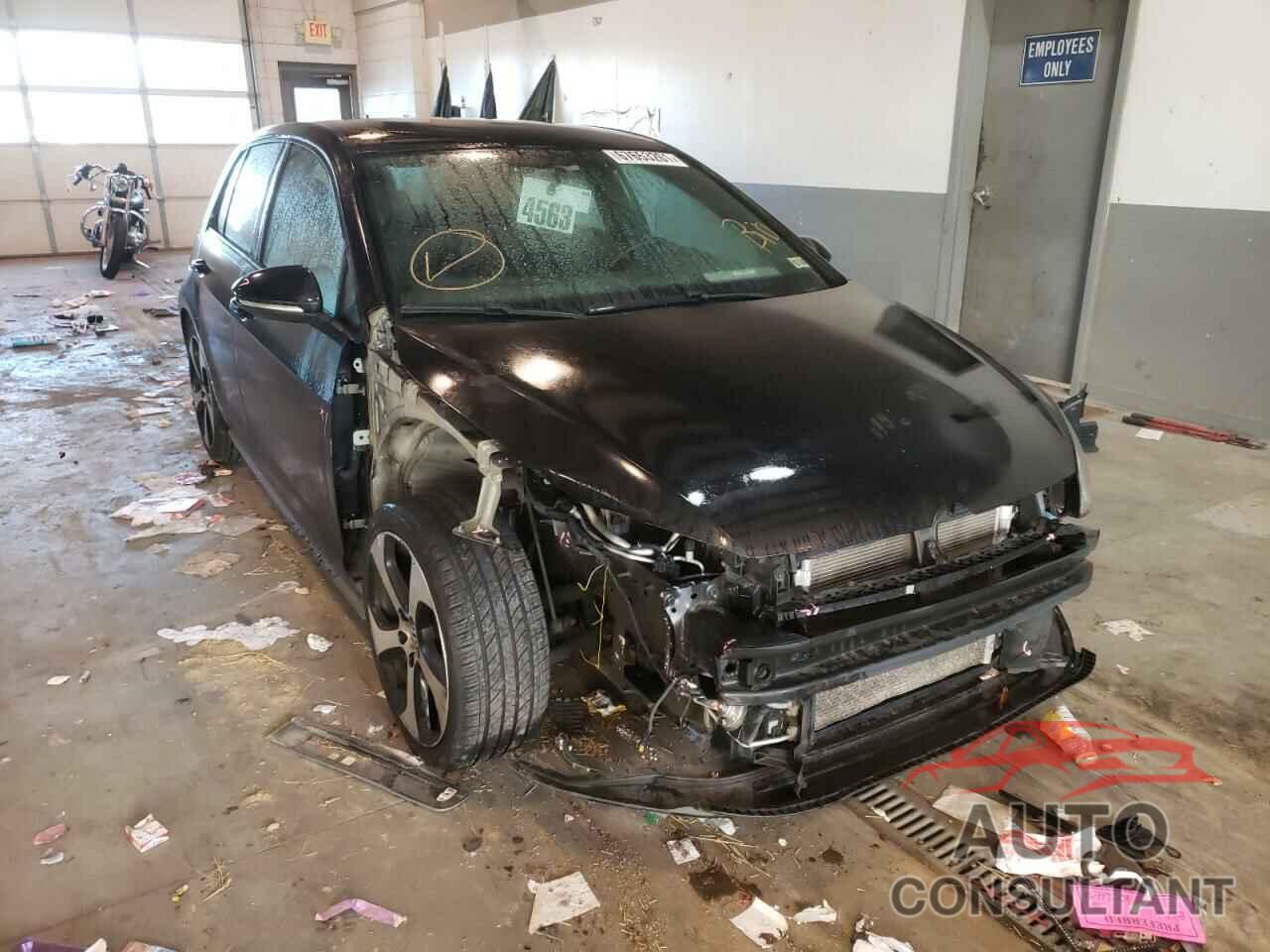 VOLKSWAGEN GTI 2017 - 3VW5T7AU0HM042620