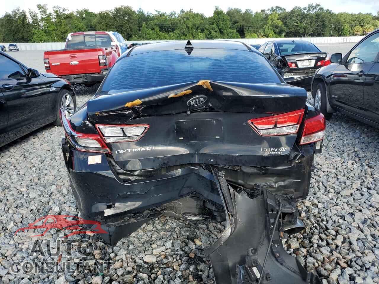 KIA OPTIMA 2018 - 5XXGT4L38JG178595