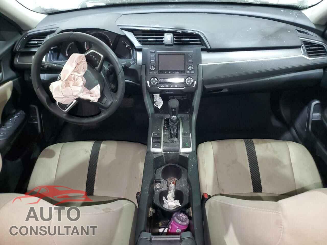 HONDA CIVIC 2018 - 2HGFC2F55JH577508