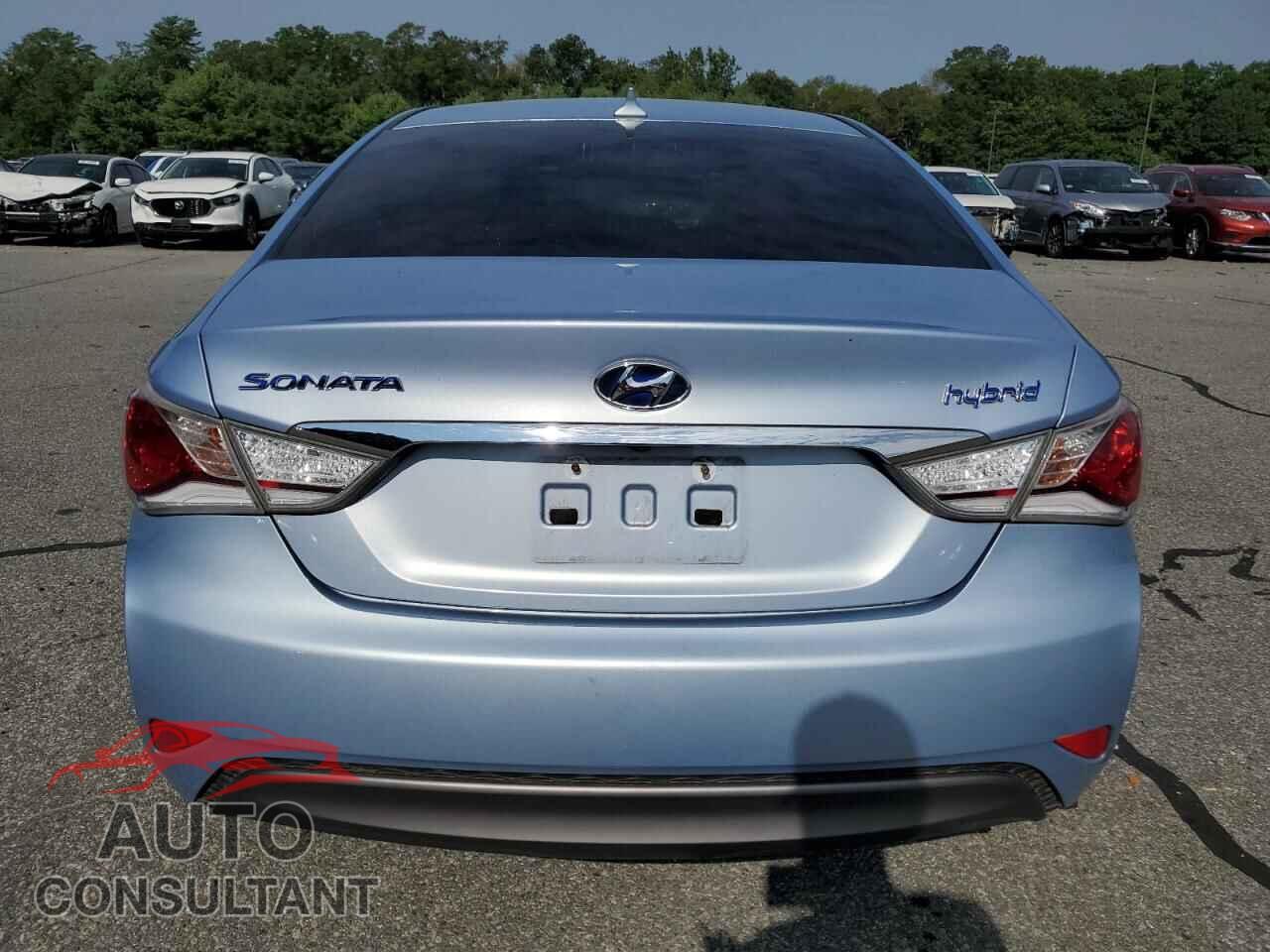 HYUNDAI SONATA 2015 - KMHEC4A45FA120185