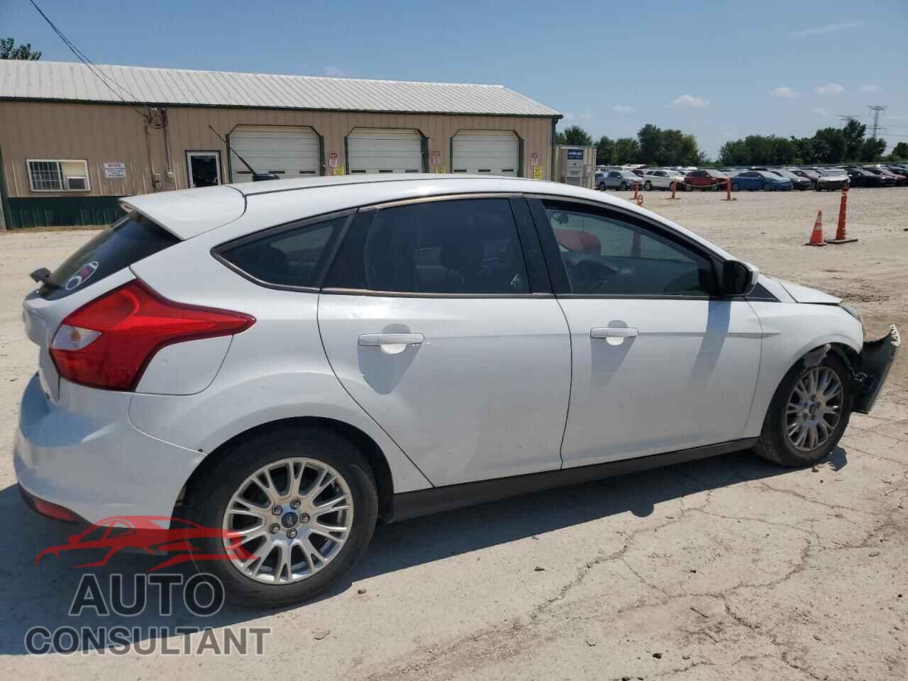 FORD FOCUS 2012 - 1FAHP3K21CL186185