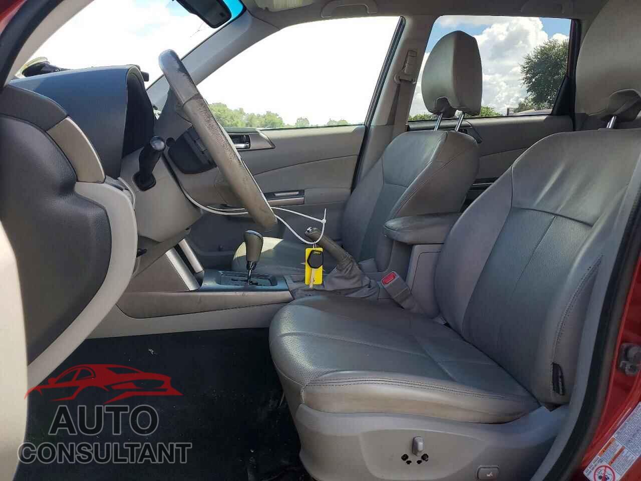 SUBARU FORESTER 2011 - JF2SHAECXBH755771