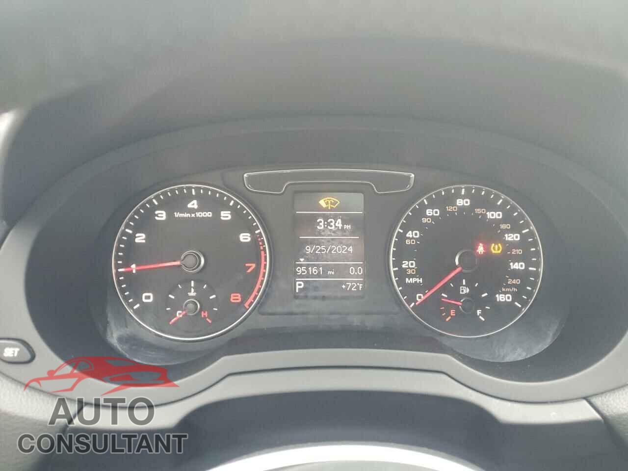 AUDI Q3 2016 - WA1BFCFS6GR007052