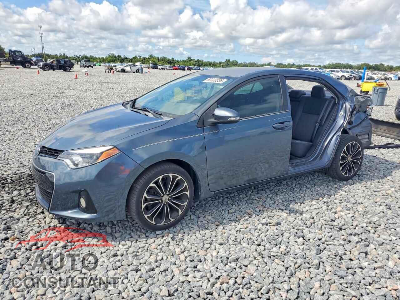 TOYOTA COROLLA 2015 - 5YFBURHE0FP289185