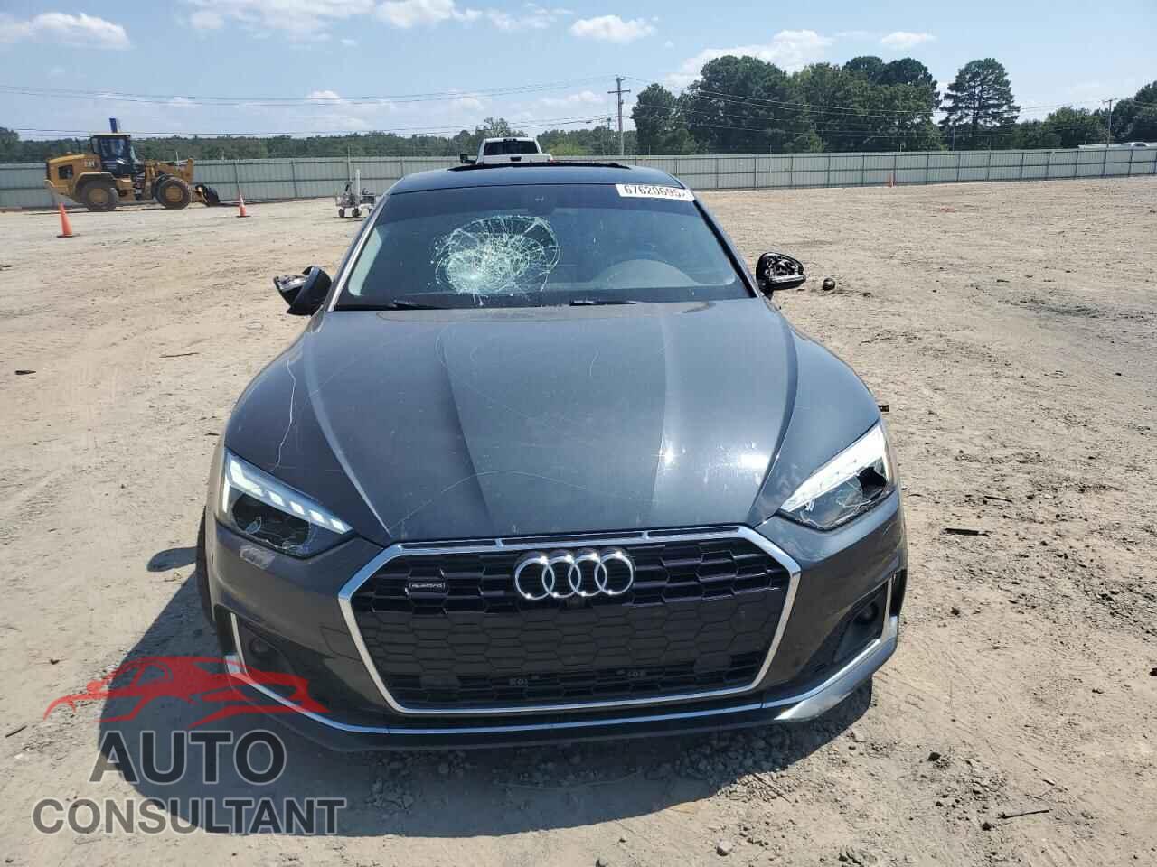 AUDI A5 2022 - WAUCBCF51NA011339