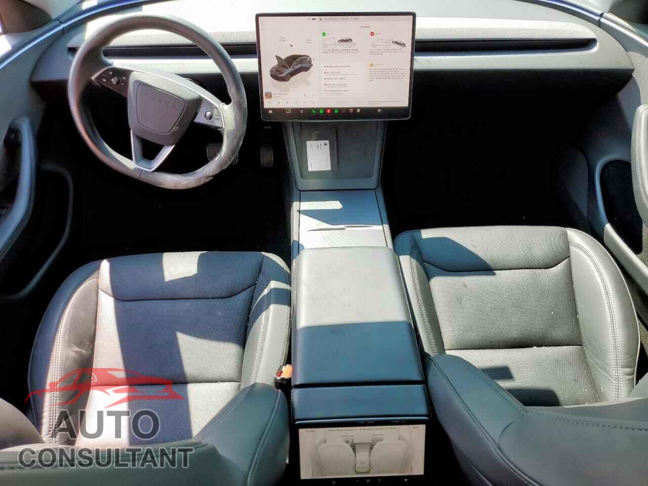 TESLA MODEL 3 2024 - 5YJ3E1EA9RF783243