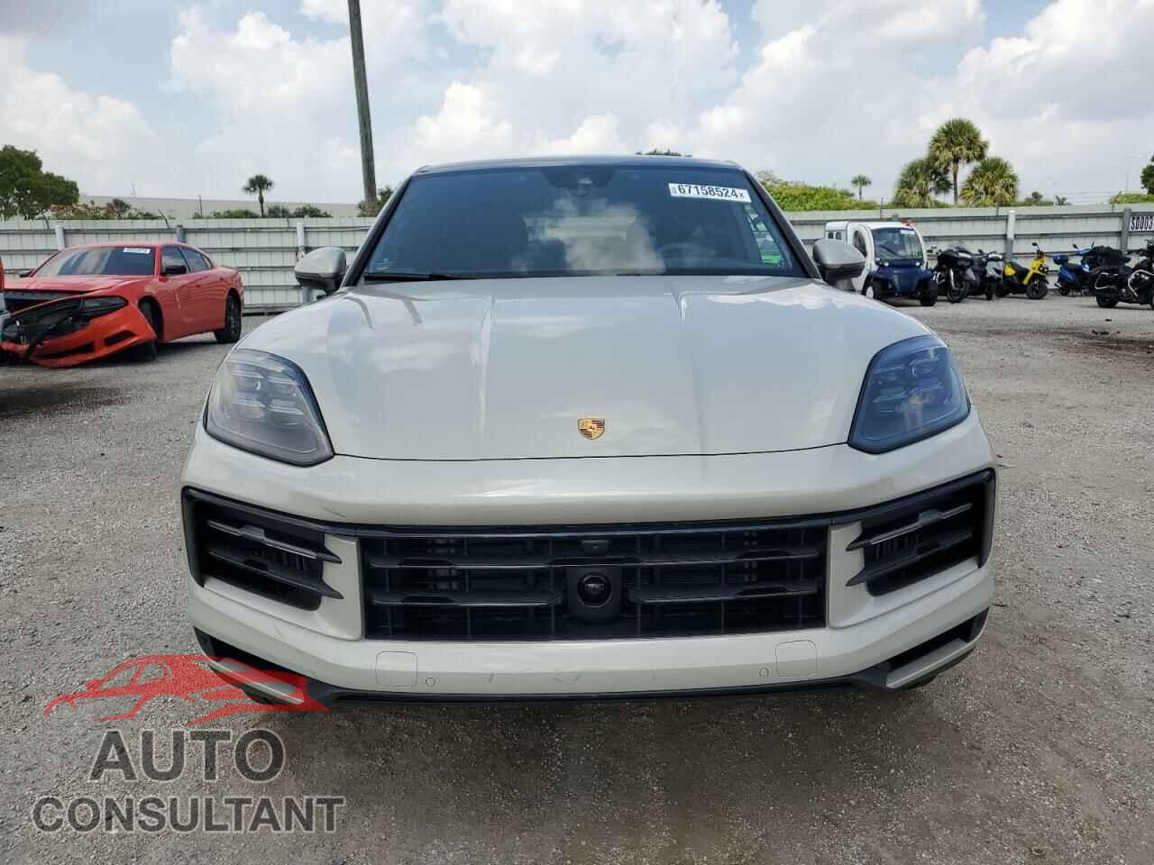 PORSCHE CAYENNE 2024 - WP1BA2AY1RDA54658