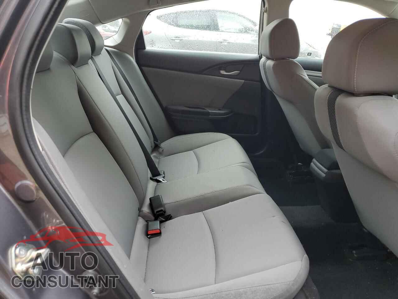 HONDA CIVIC 2017 - 19XFC2F59HE000470