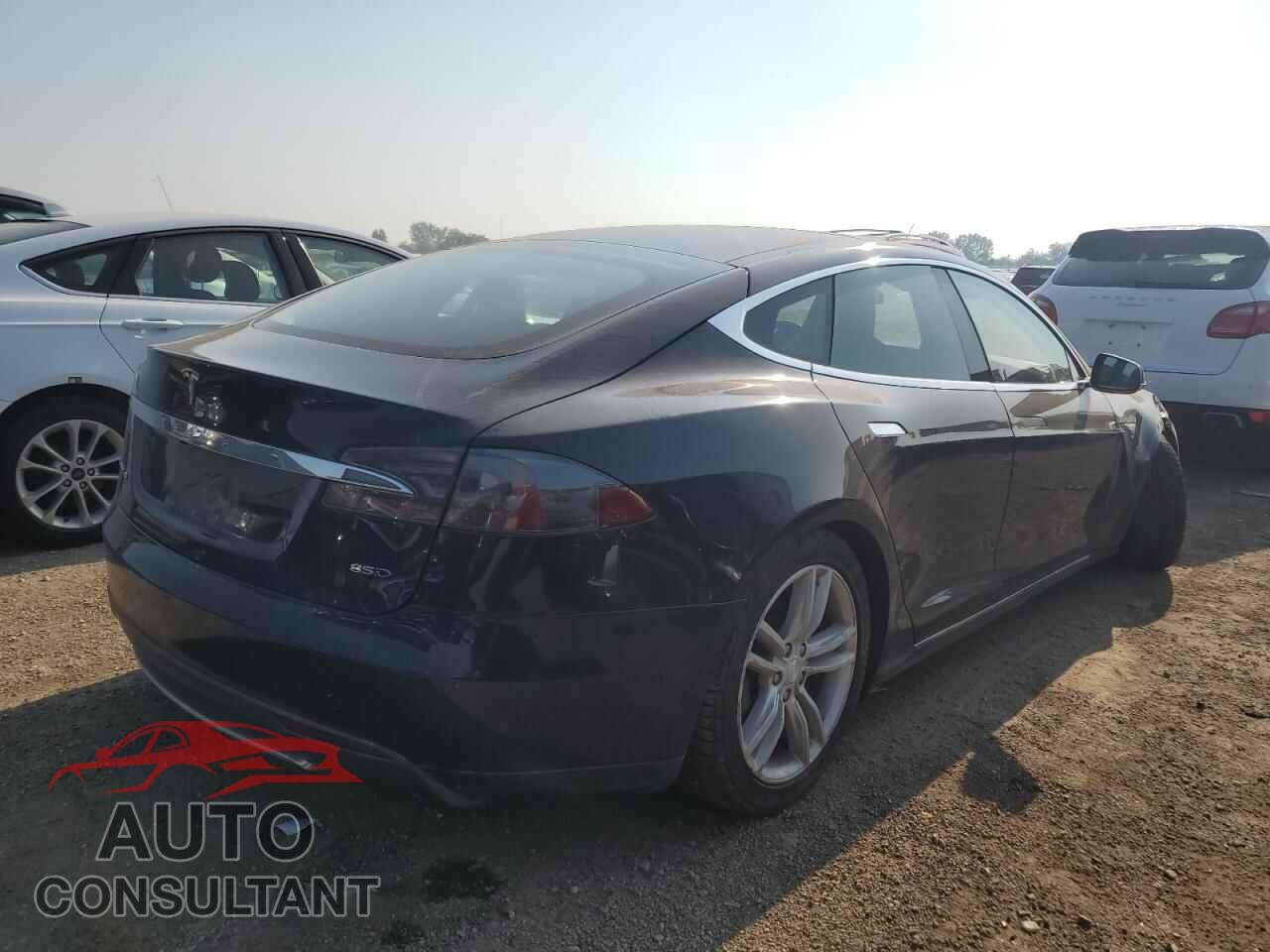 TESLA MODEL S 2015 - 5YJSA1H23FF091731