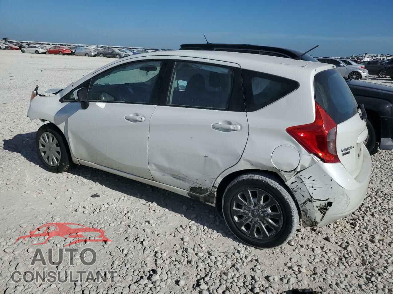 NISSAN VERSA 2015 - 3N1CE2CP6FL393181