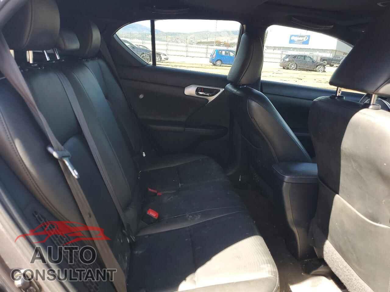 LEXUS CT 200 2013 - JTHKD5BH7D2125471