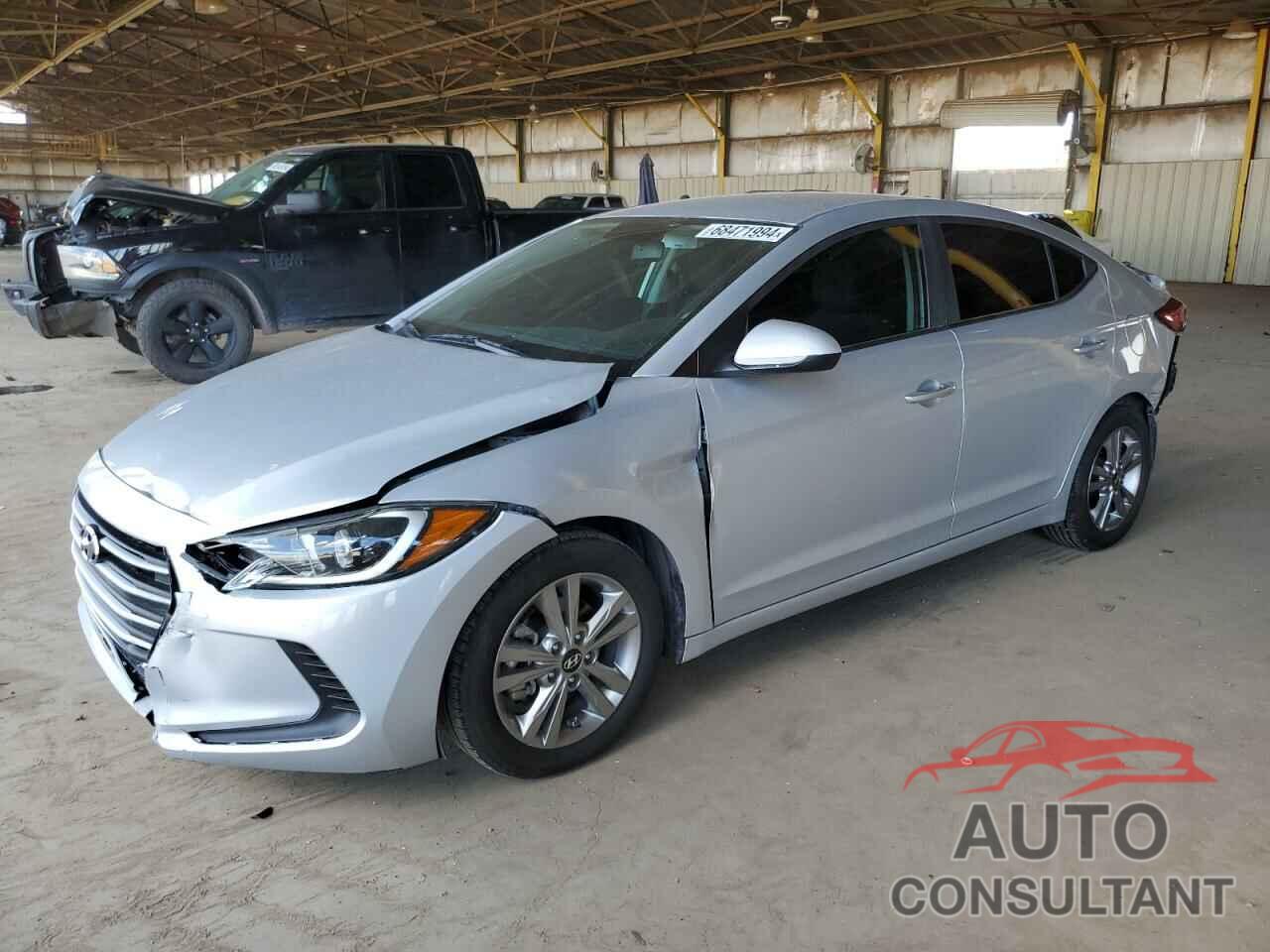 HYUNDAI ELANTRA 2018 - KMHD84LF8JU500043