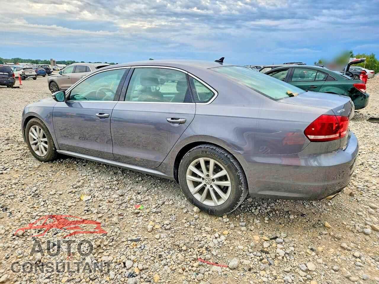 VOLKSWAGEN PASSAT 2012 - 1VWBP7A3XCC032122