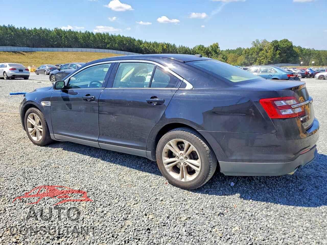 FORD TAURUS 2017 - 1FAHP2H82HG127054