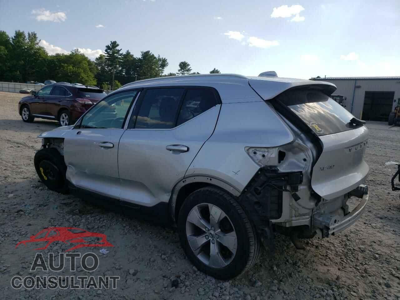 VOLVO XC40 2019 - YV4162XZ8K2008564