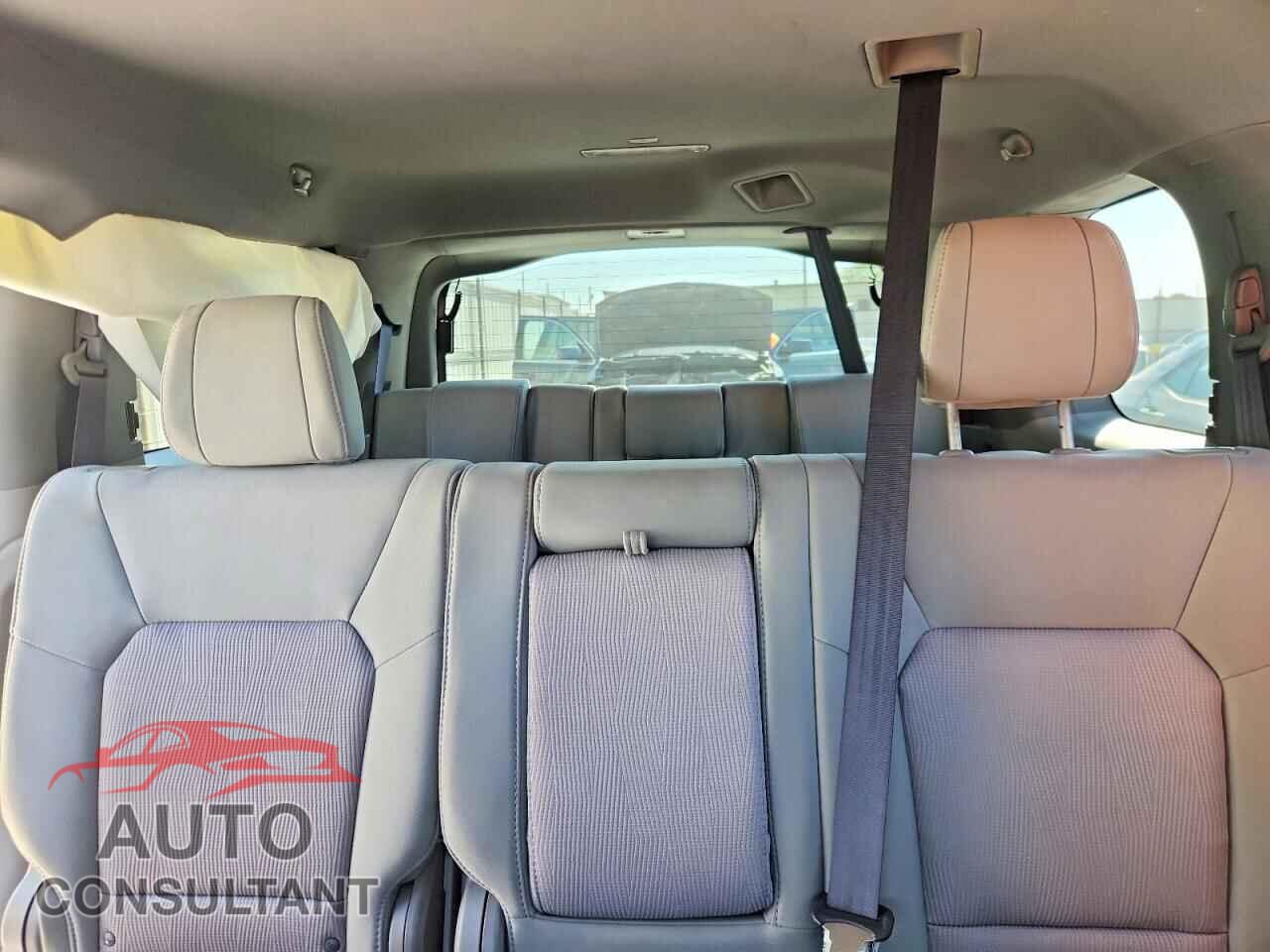 HONDA PILOT 2012 - 5FNYF3H41CB014232