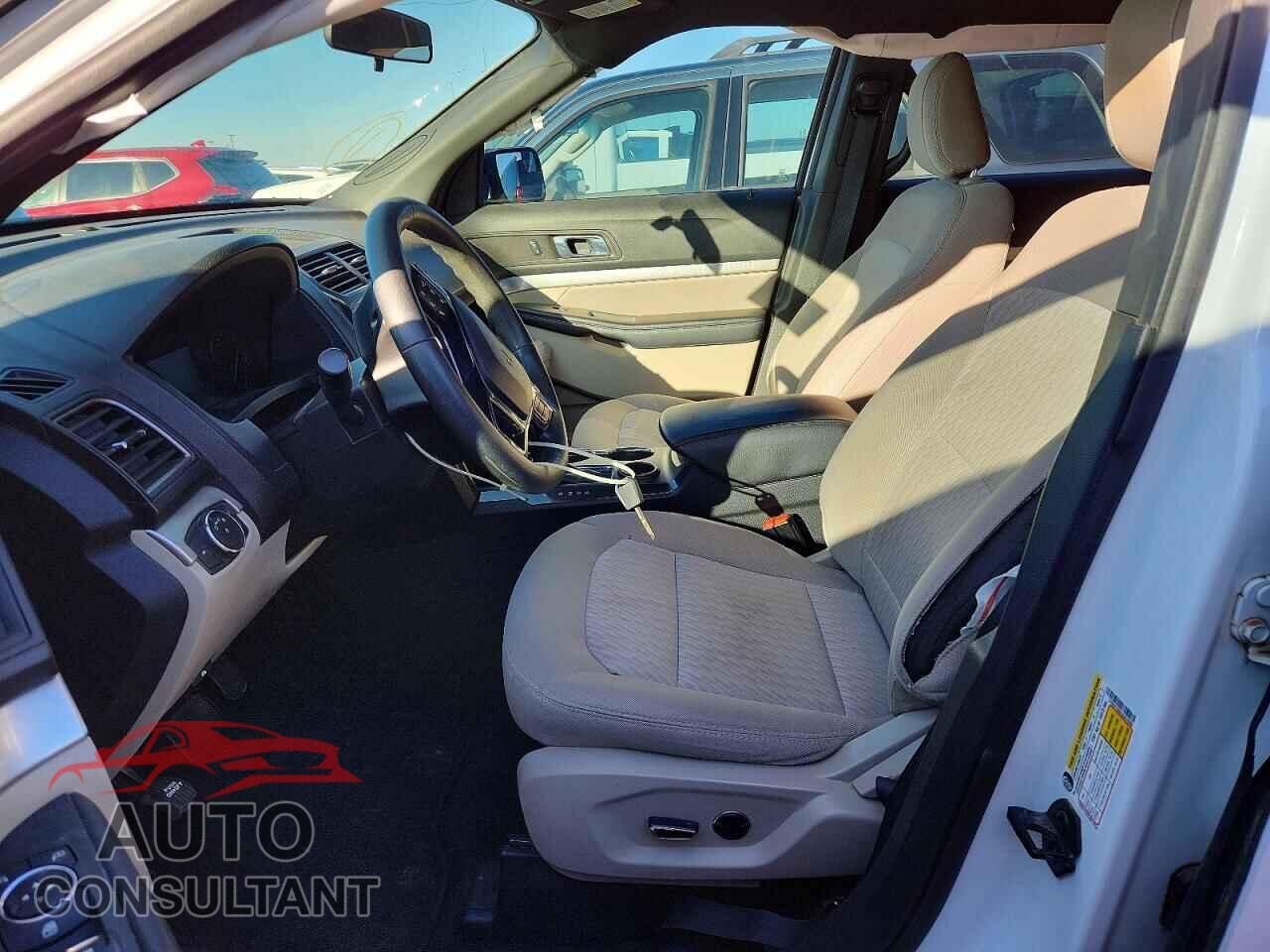 FORD EXPLORER 2018 - 1FM5K7B86JGA54998