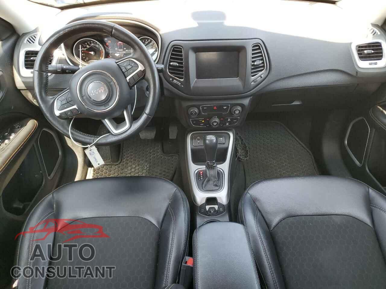 JEEP COMPASS 2018 - 3C4NJCBB9JT369026
