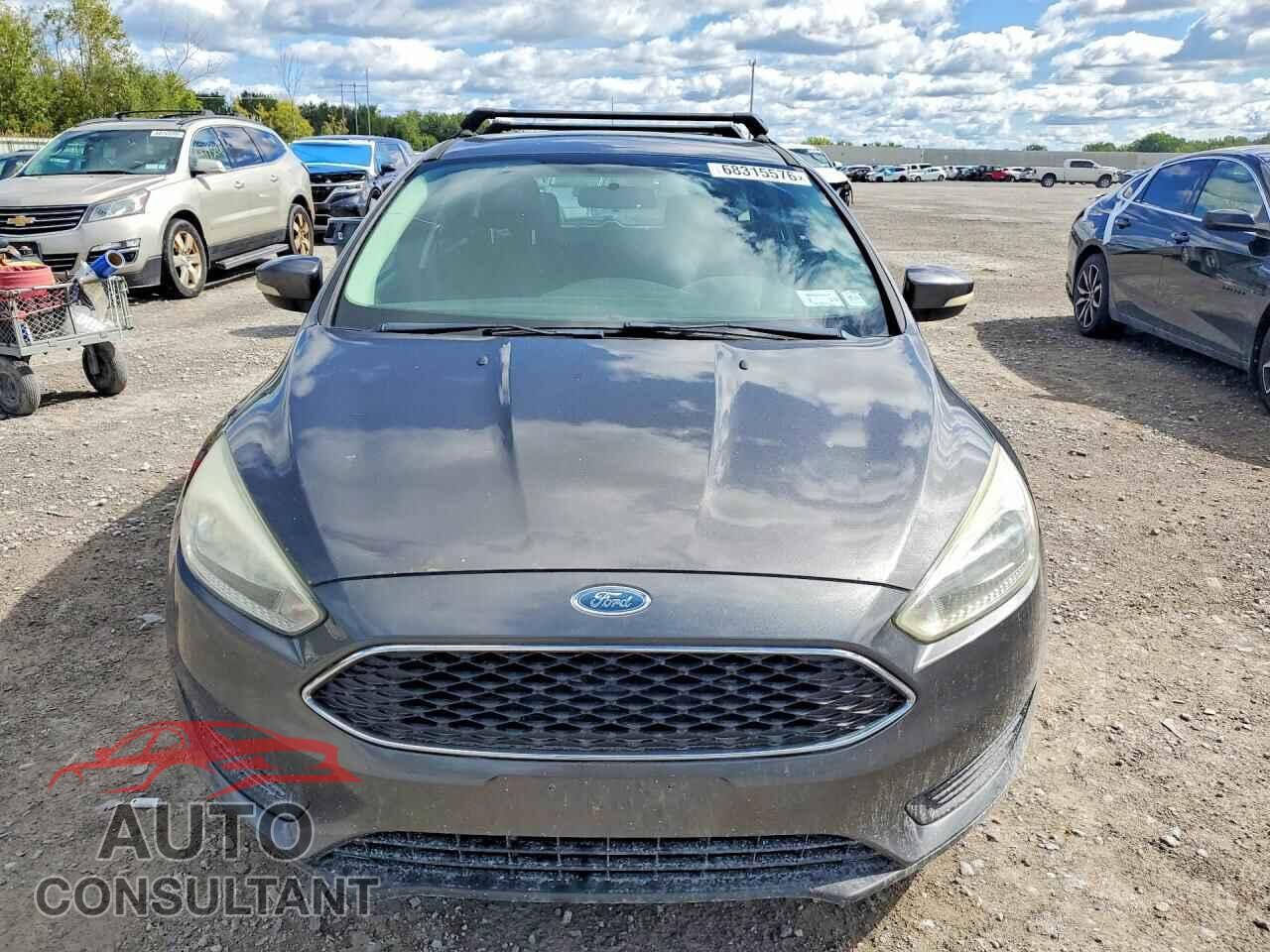 FORD FOCUS 2015 - 1FADP3K21FL342549