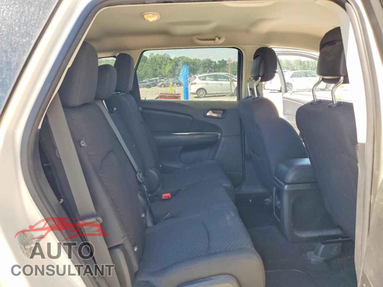 DODGE JOURNEY 2018 - 3C4PDCAB4JT530710