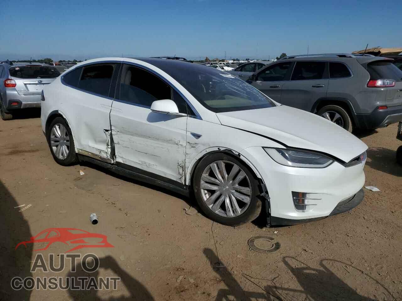 TESLA MODEL X 2016 - 5YJXCBE21GF003481