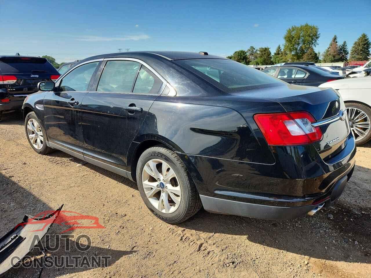 FORD TAURUS 2012 - 1FAHP2HW6CG121975