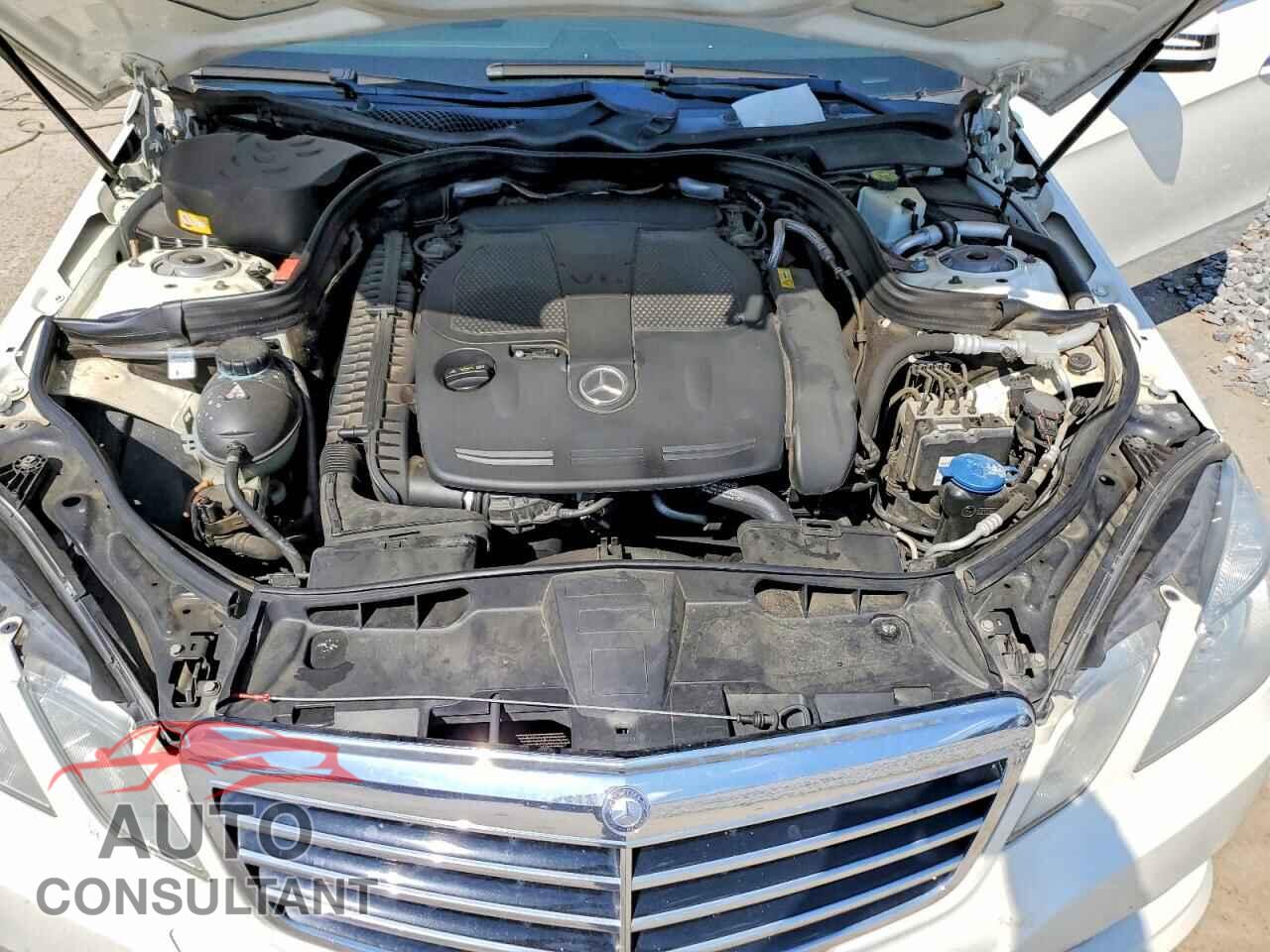 MERCEDES-BENZ E-CLASS 2013 - WDDHF5KB1DA722421