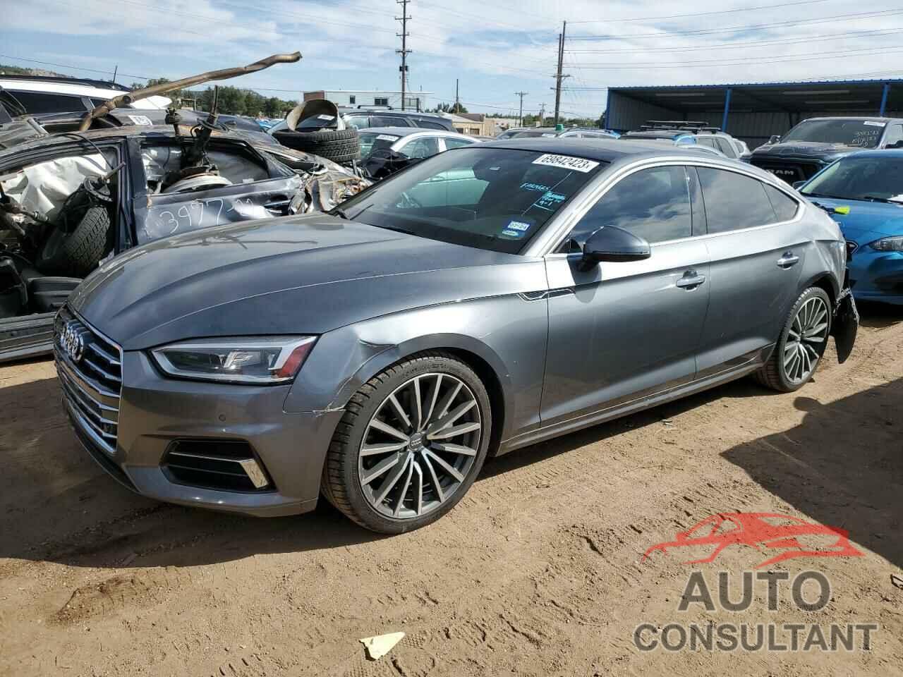 AUDI A5 2018 - WAUBNCF59JA008458