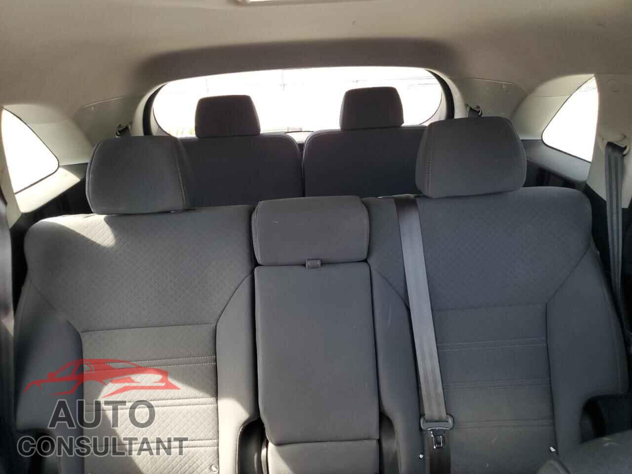 KIA SORENTO 2017 - 5XYPGDA55HG324174