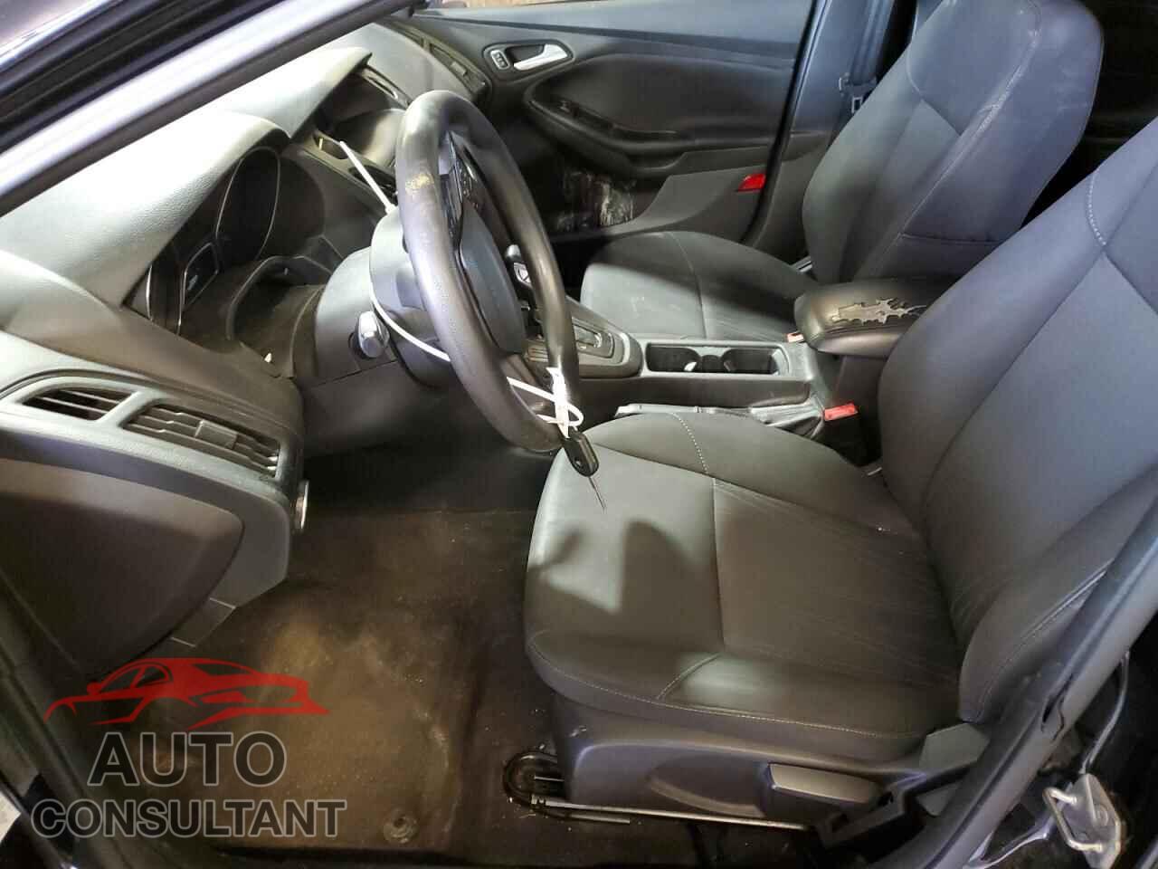 FORD FOCUS 2018 - 1FADP3F27JL267827