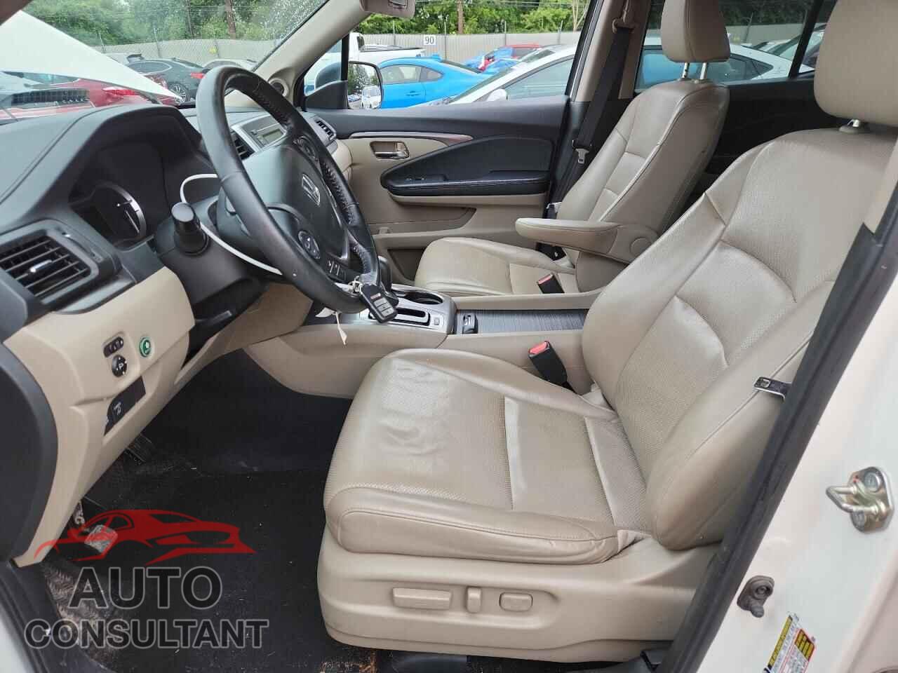 HONDA RIDGELINE 2017 - 5FPYK3F54HB018202