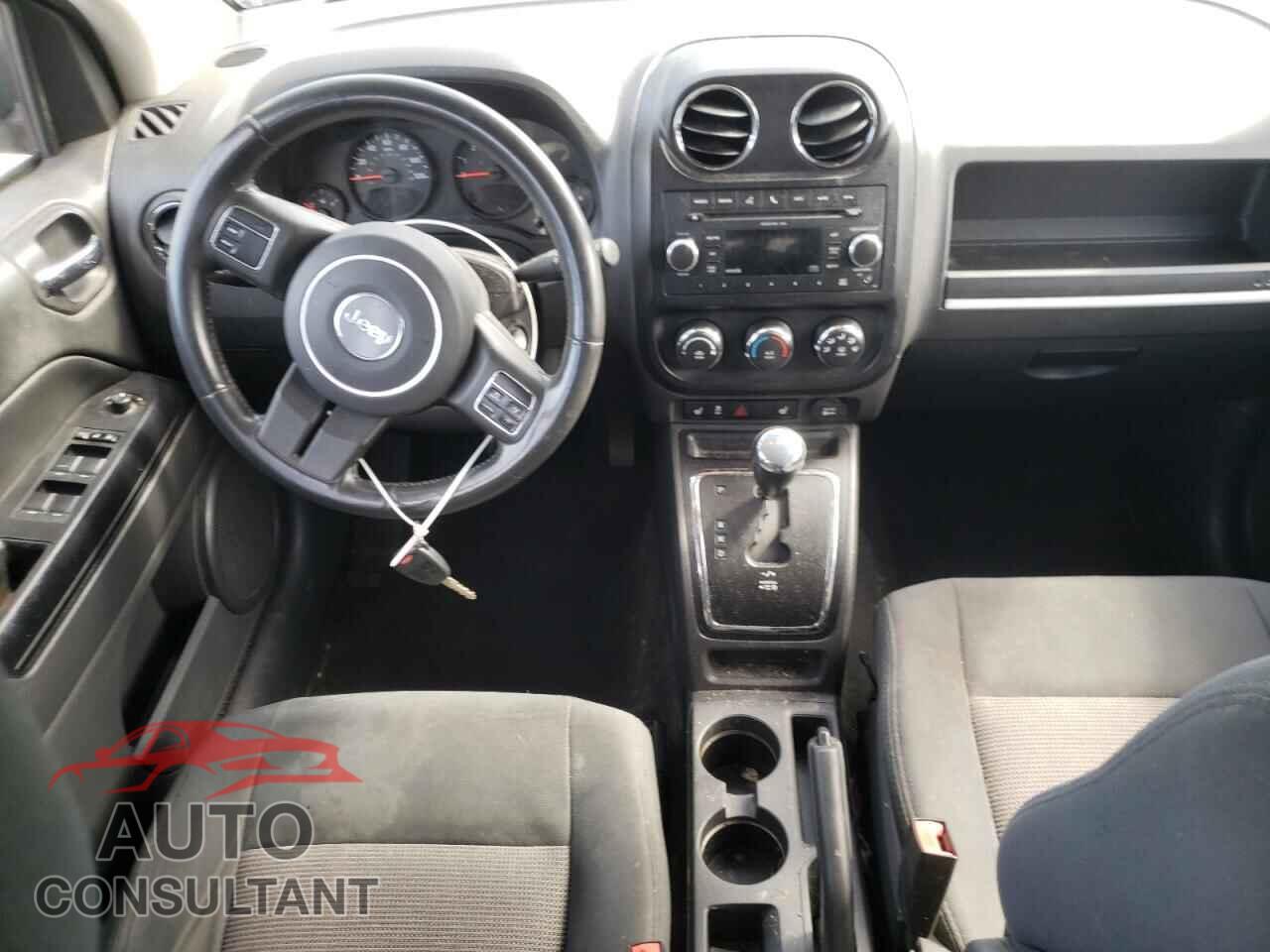 JEEP COMPASS 2011 - 1J4NF1FB9BD277187