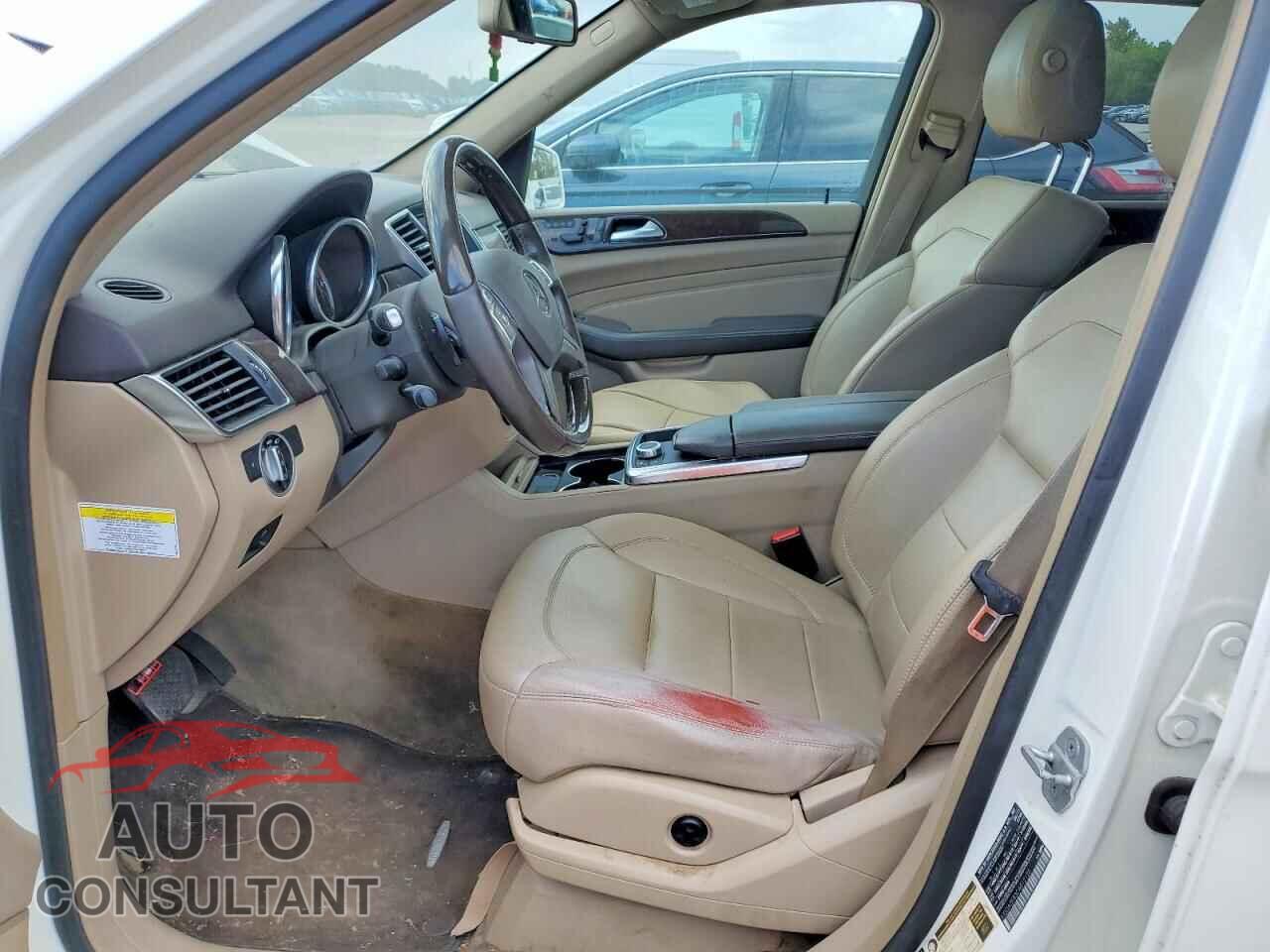 MERCEDES-BENZ M-CLASS 2012 - 4JGDA2EB3CA012125