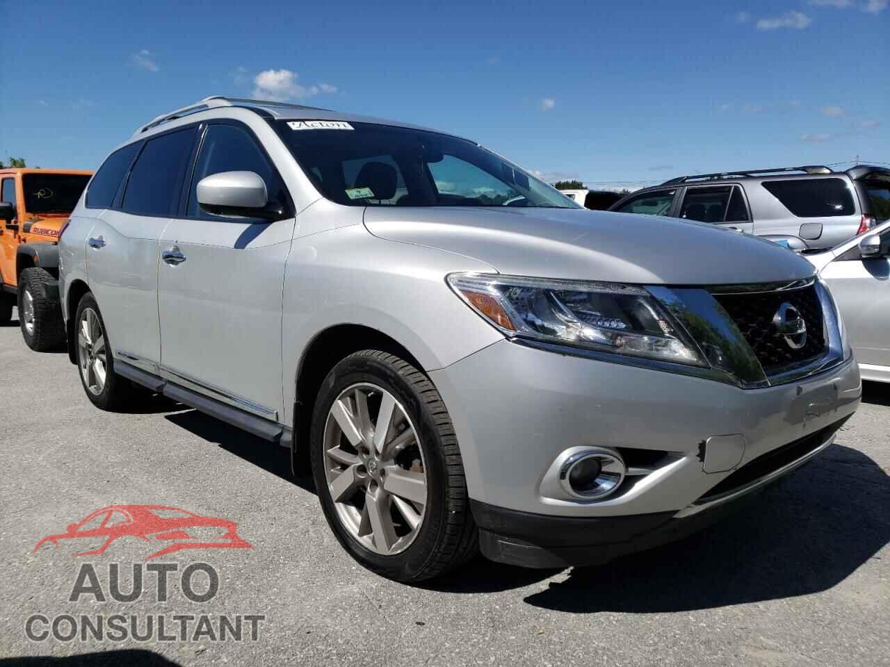 NISSAN PATHFINDER 2015 - 5N1AR2MM6FC714687