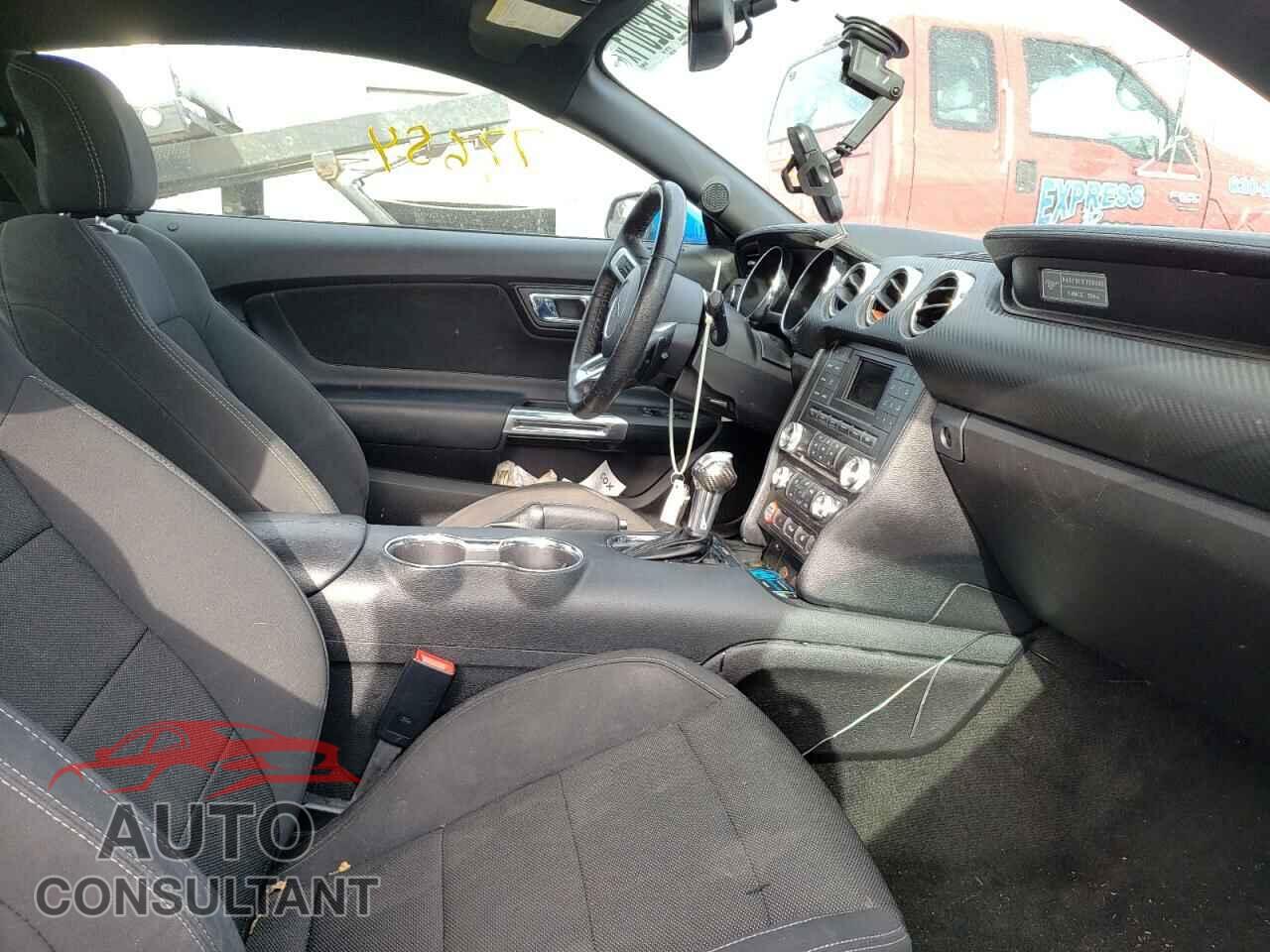 FORD MUSTANG 2017 - 1FA6P8AM1H5228969