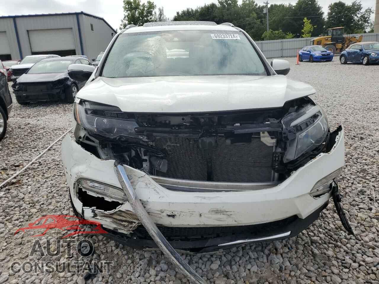 HONDA PILOT 2017 - 5FNYF6H06HB028018