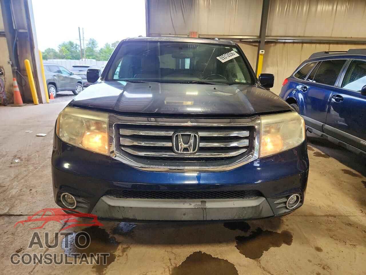 HONDA PILOT 2013 - 5FNYF4H59DB009330