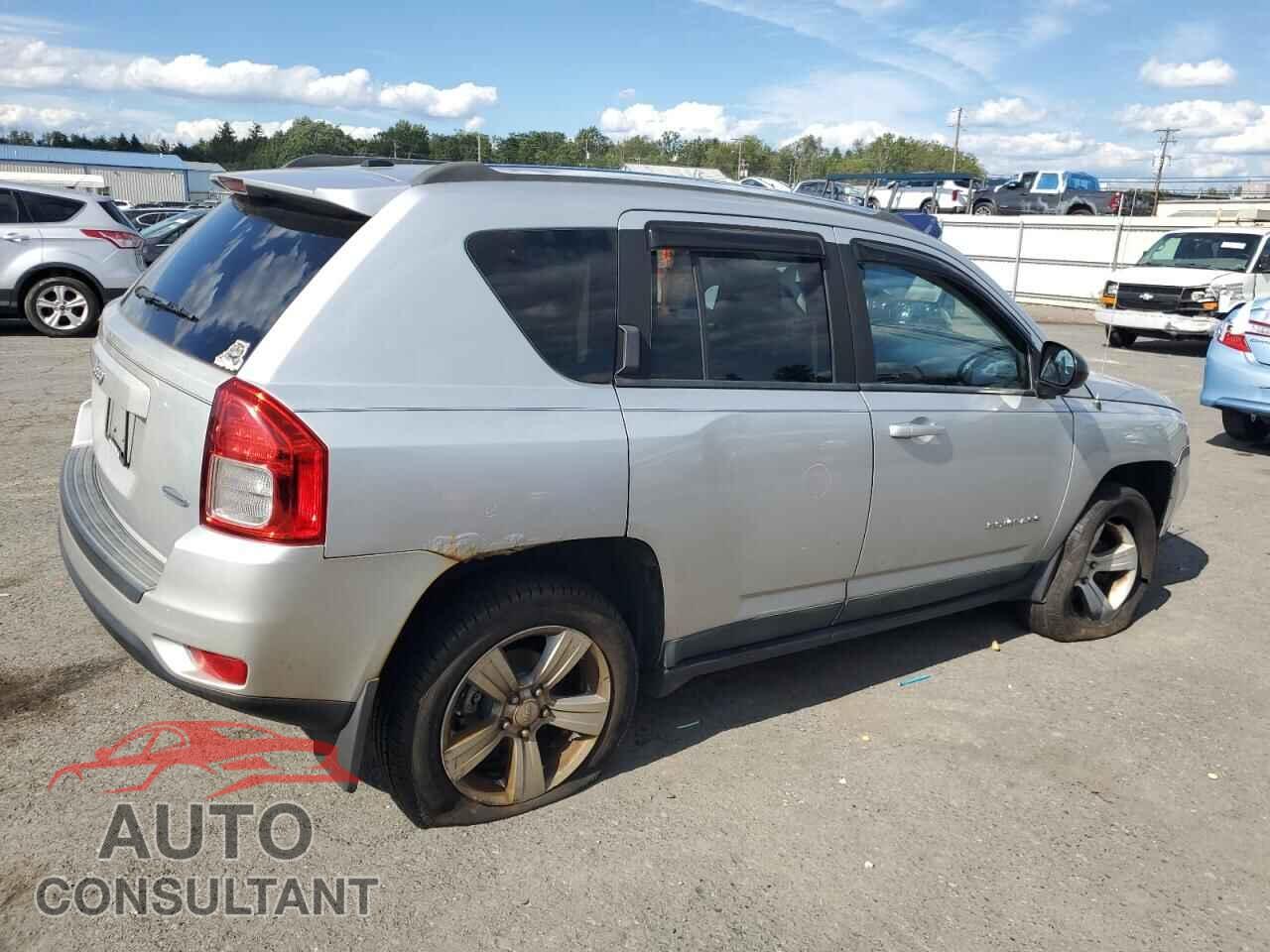 JEEP COMPASS 2011 - 1J4NF1FB1BD280813