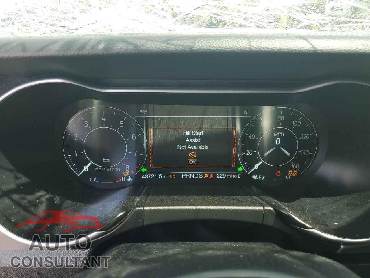 FORD MUSTANG 2022 - 1FA6P8CF3N5131086