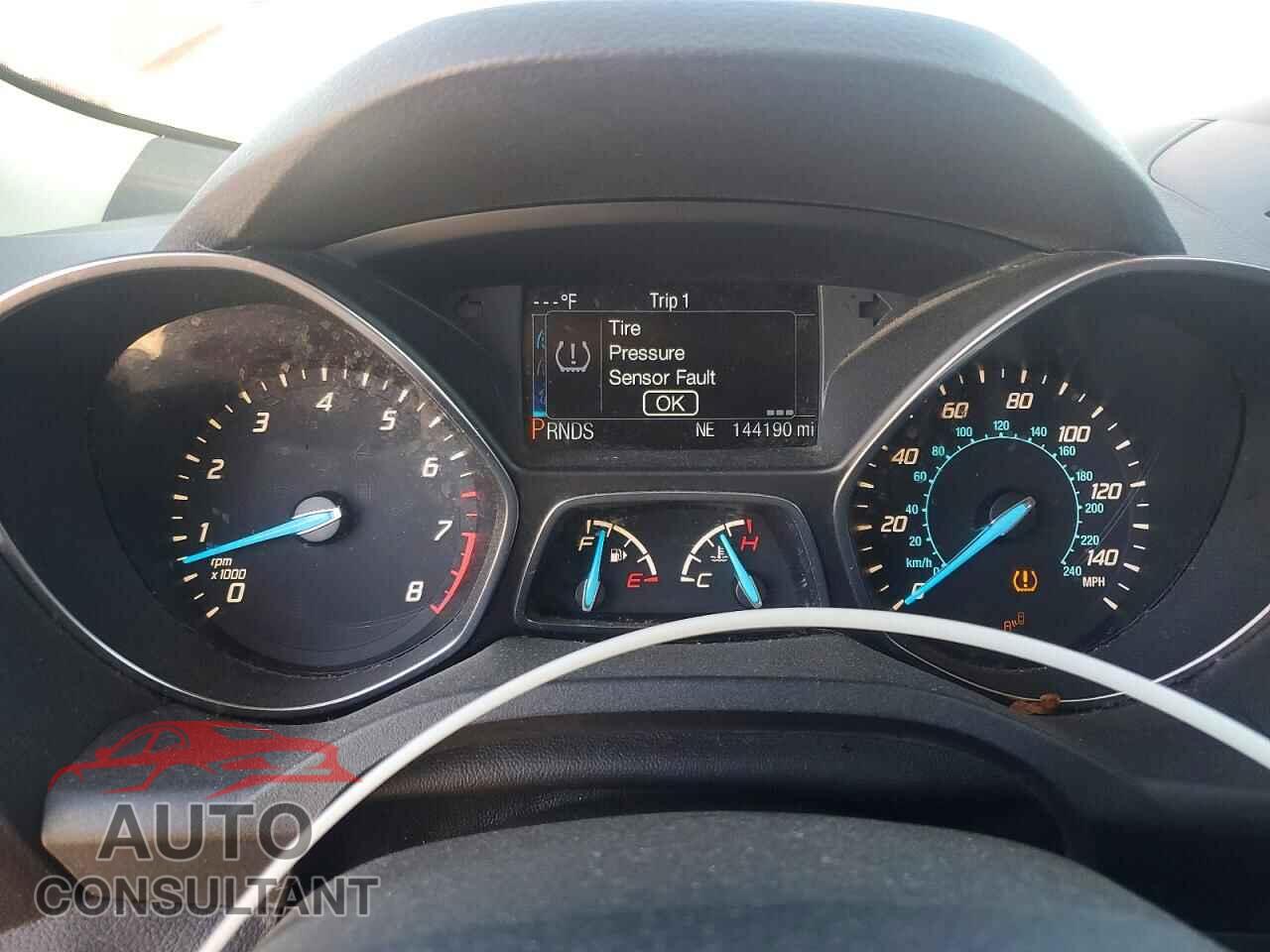FORD ESCAPE 2013 - 1FMCU9J90DUD86576