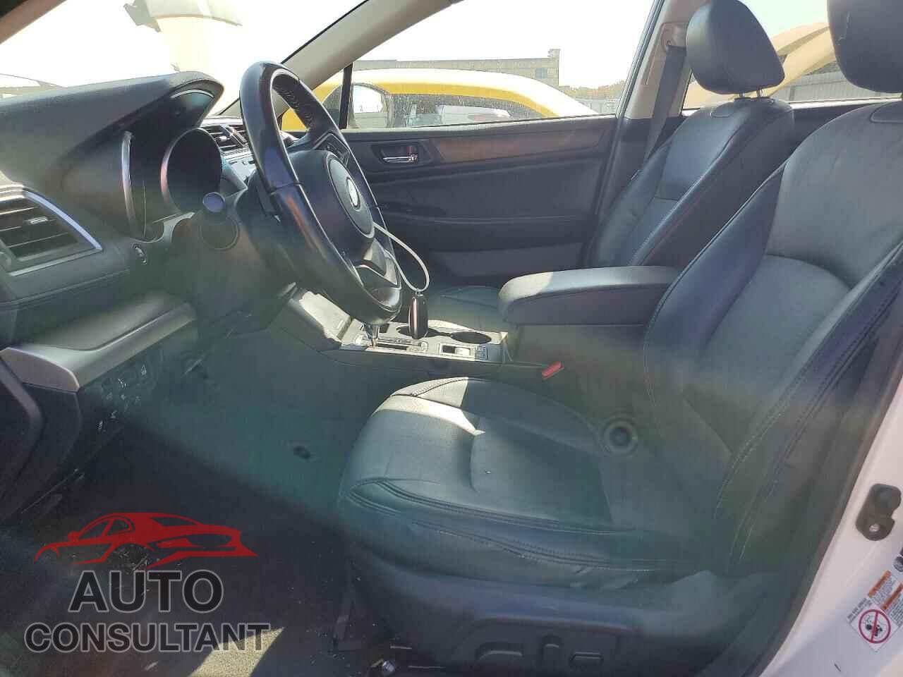 SUBARU OUTBACK 2018 - 4S4BSANC6J3339191