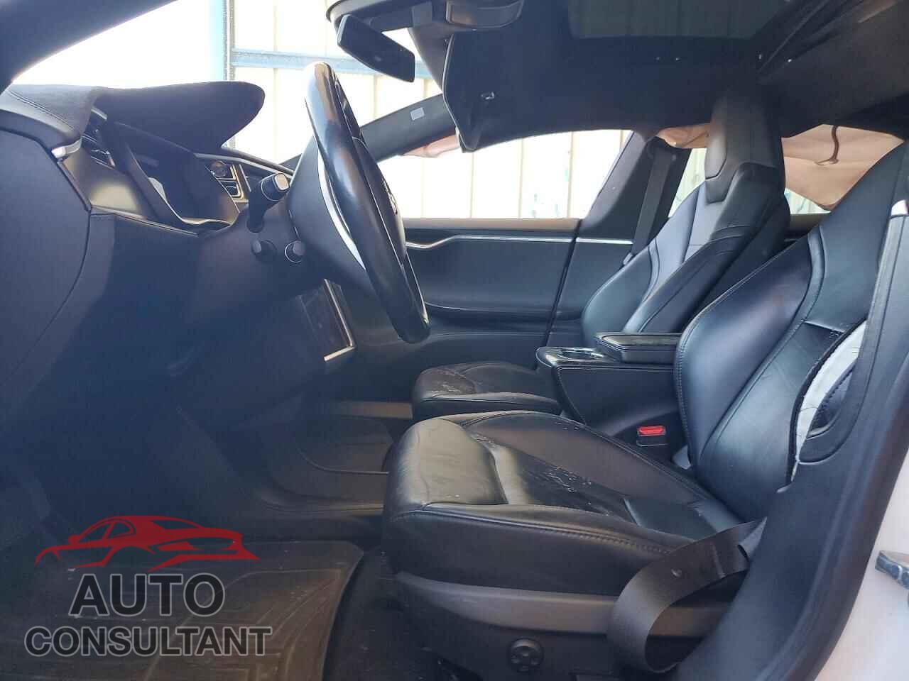 TESLA MODEL S 2016 - 5YJSA1E2XGF124696