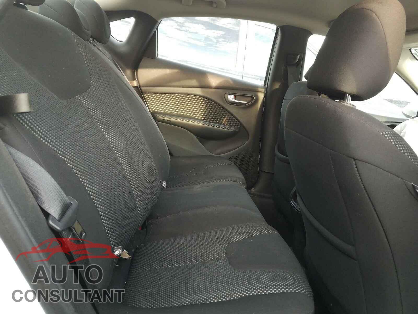 DODGE DART 2016 - 1C3CDFAA5GD717075