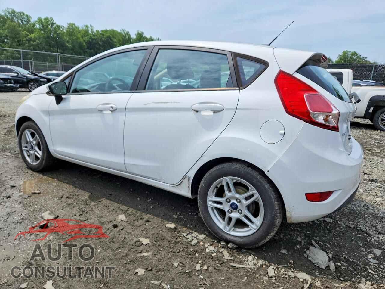 FORD FIESTA 2017 - 3FADP4EJ5HM121675