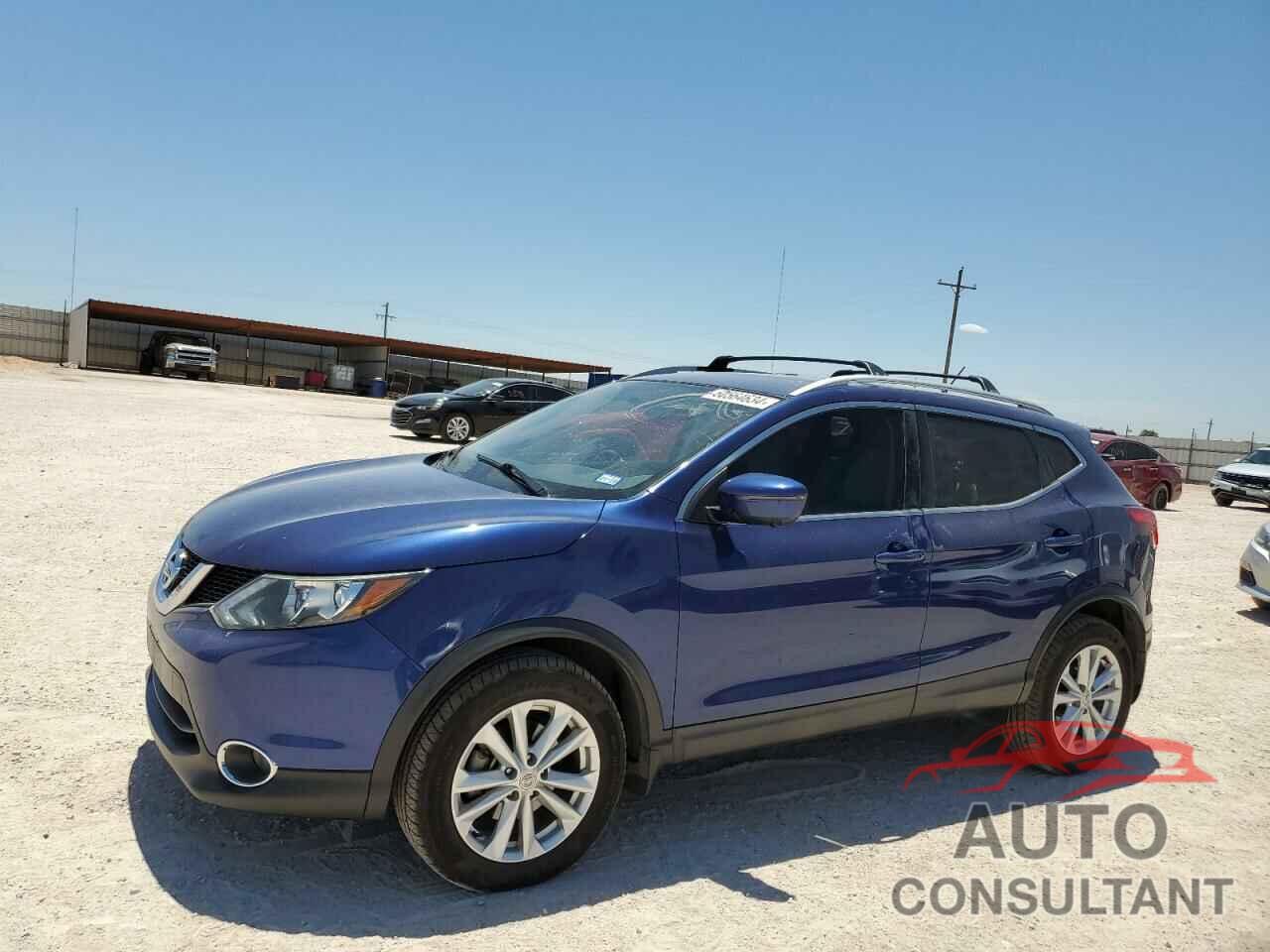 NISSAN ROGUE 2018 - JN1BJ1CR3JW207974